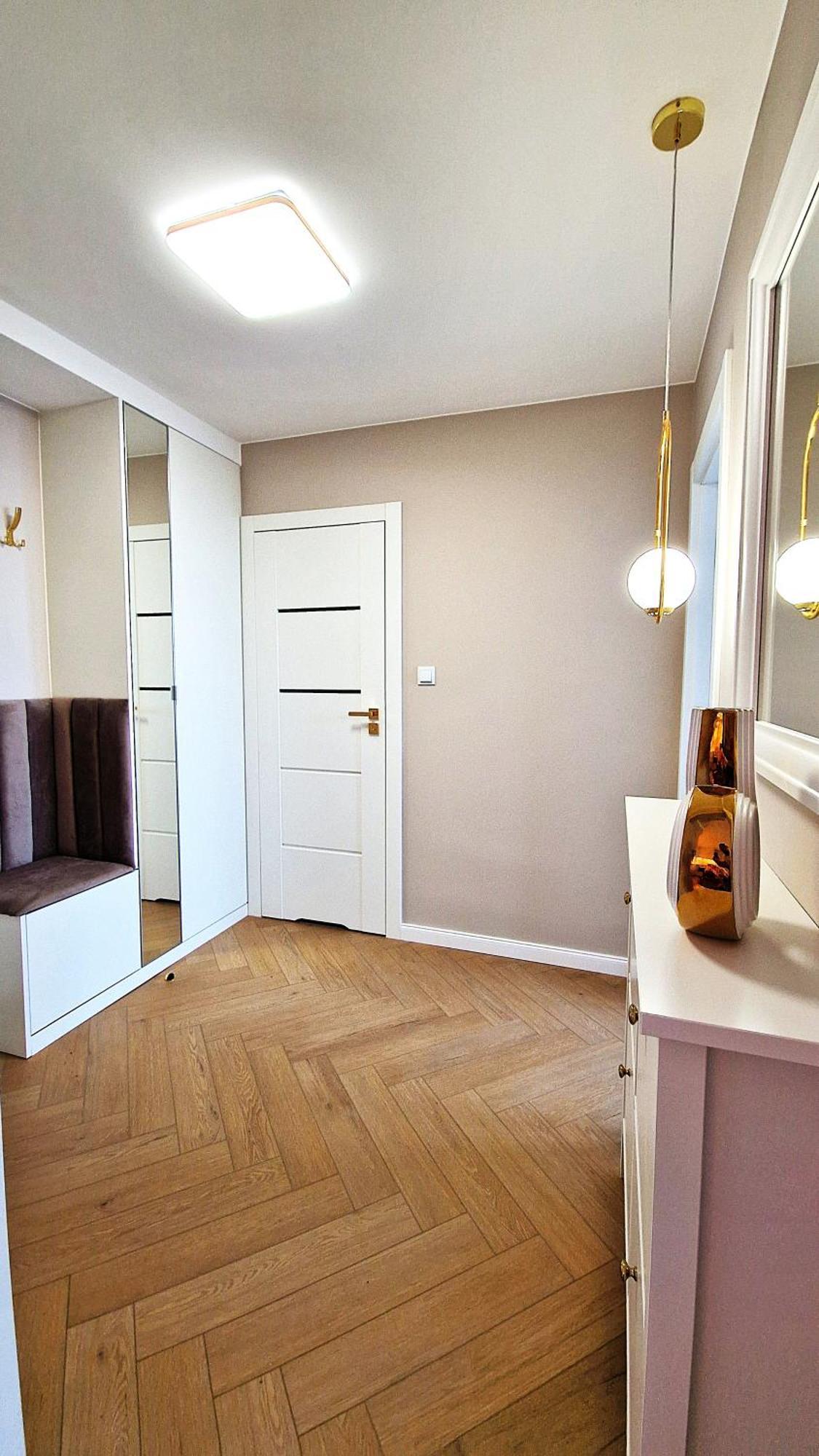 Center 708 - 50m2 Apartment Warschau